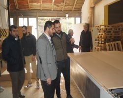 HÜDA PAR Batman Merkez İlçe Başkanı Durmaz, mobilyacıların sorunlarını dinledi