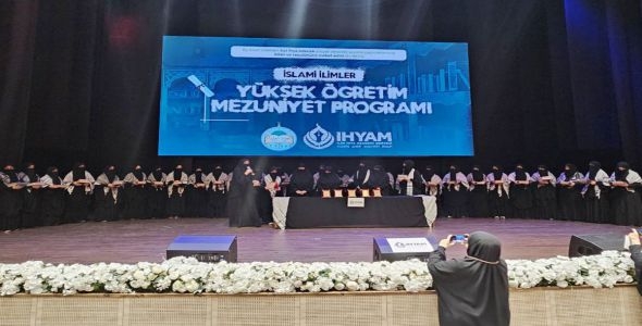 Ihyam'da 30 öğrenci için mezuniyet töreni